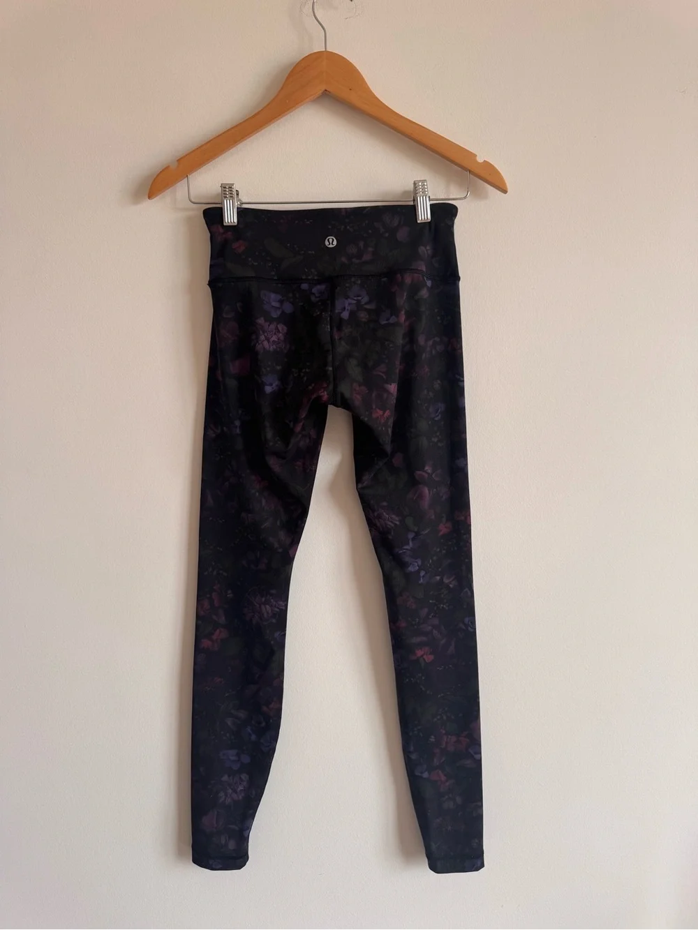 Lululemon | Wunder Under Hi-Rise Tight Full-On Luxtreme 28” Frozen Flourish US 4